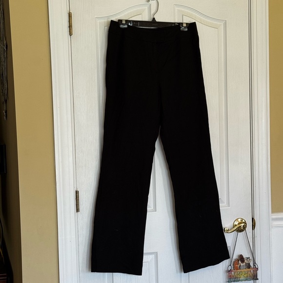 Chico's Black Getaway Dezi Pants NWT Size 1 US Size 8 - Picture 1 of 10